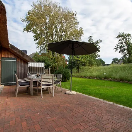 Reetkate & Strohhuette Reetdachhaus Strohhuette Vakantiehuis Böhl