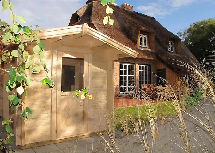 Reetkate & Strohhuette Reetdachhaus Strohhuette Böhl