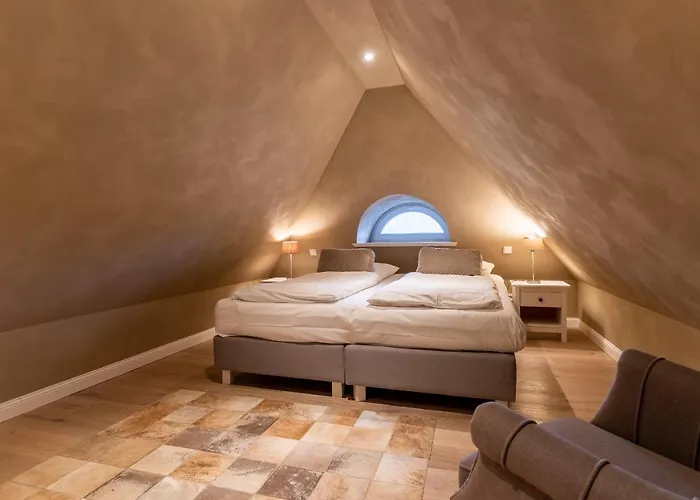 Reetkate & Strohhuette Reetdachhaus Strohhuette Böhl