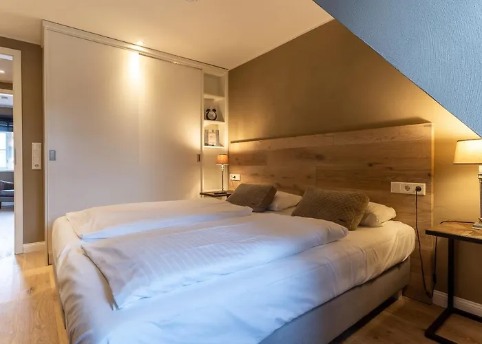 Reetkate & Strohhuette Reetdachhaus Strohhuette Böhl